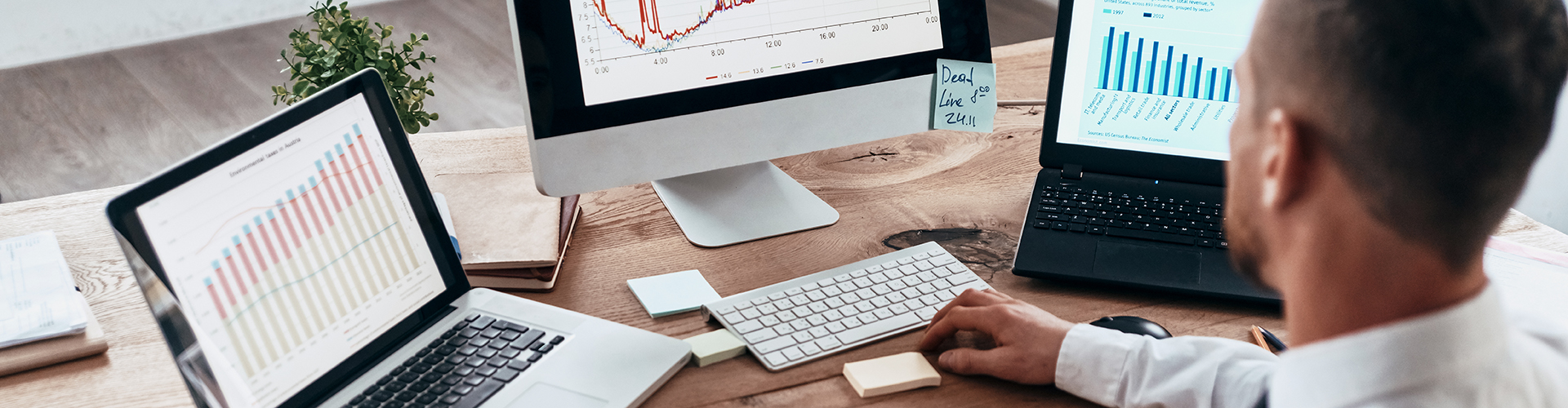 analyzing-sales-pitch-2021-09-01-07-30-44-utc.jpg